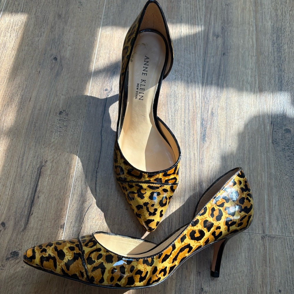 Anne Klein | Leopard Print Size 6.5 Patent Leather Heel Animal Print Pointed Toe